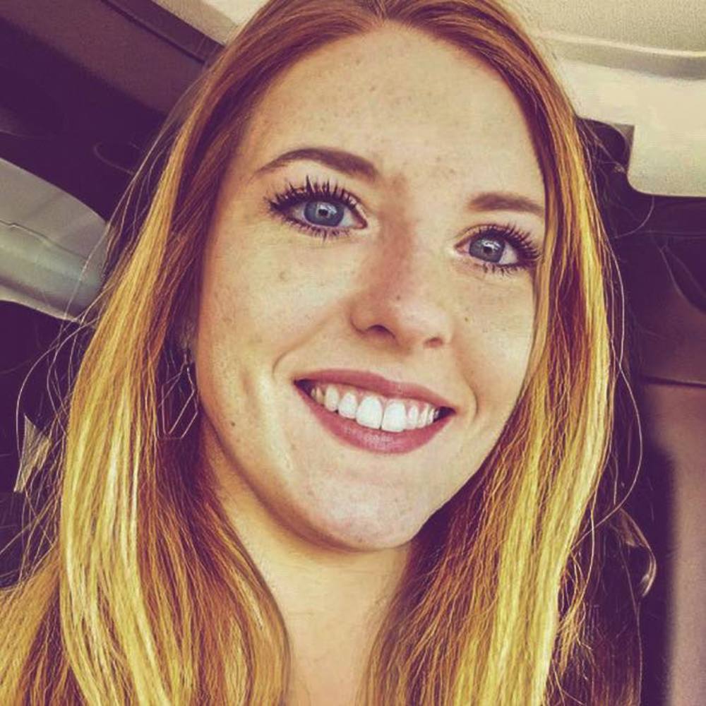 Meet your Posher, Becci